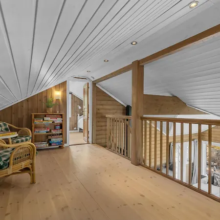 Holiday home Utsikten By Interhome