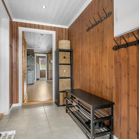 Utsikten By Interhome Holiday home Tjaldal