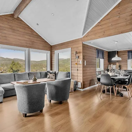 Holiday home Utsikten By Interhome